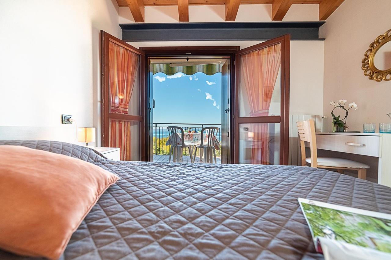 Apartments Eden - Regarda Travel Lazise Eksteriør billede